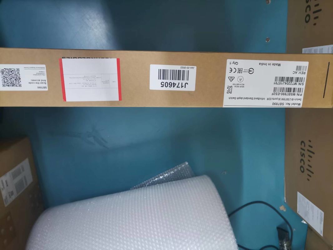 MSB7800-ES2F मेलानॉक्स नेटवर्क स्विच इनफिनीबैंड EDR 100Gb/S सिस्टम 36 QSFP28 पोर्ट 1U