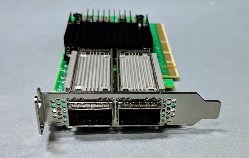 स्टॉक Mellanox MCX556A-EDAT कनेक्टएक्स-5 वीपीआई एडाप्टर कार्ड EDR IB 100Gb/S 100GbE डुअल पोर्ट