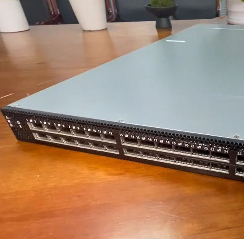 Mellanox MSB7800-ES2F InfiniBand EDR 100Gb/S स्विच सिस्टम 36 QSFP28 पोर्ट 1U