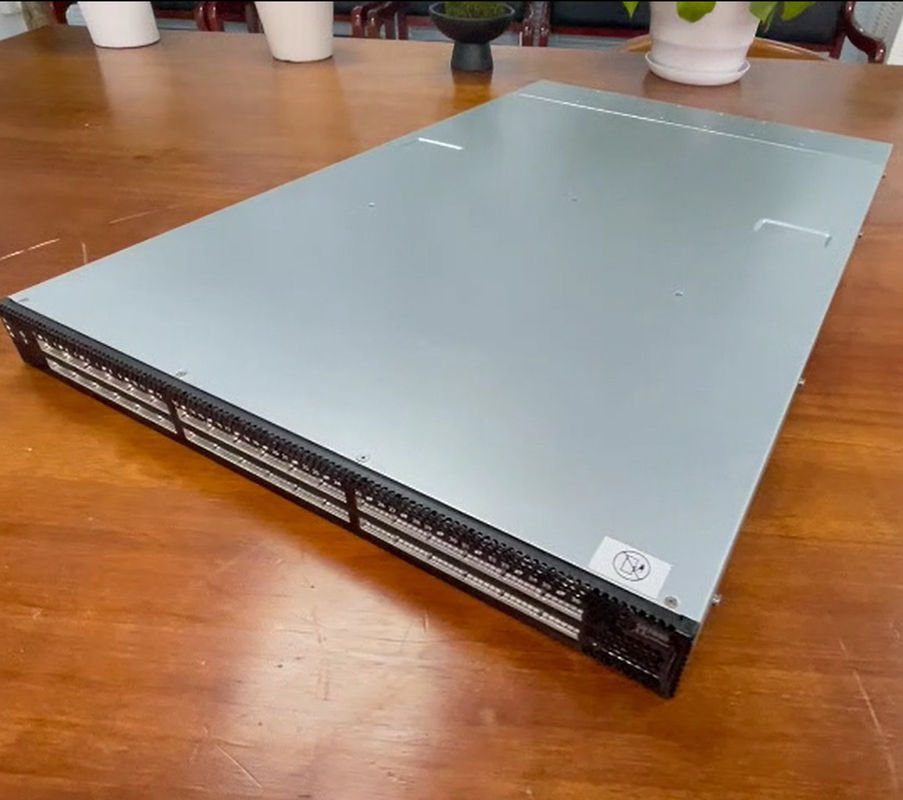 SB7890 36 पोर्ट Mellanox Infiniband स्विच गैर अवरुद्ध बाहरी रूप से प्रबंधित EDR 100Gb/S